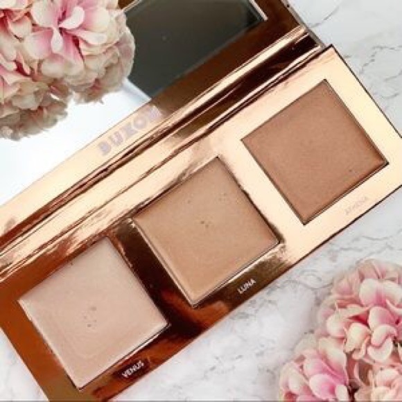 Buxom Other - BUXOM DIVINE GODDESS LUMINIZING HIGHLIGHT PALETTE